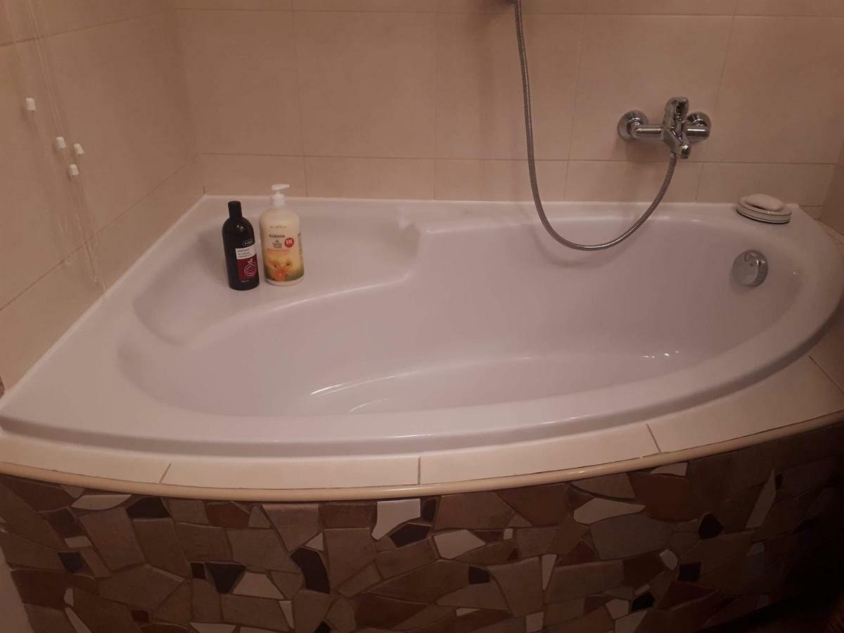 Gantapart Apartment Krakow Bagian luar foto